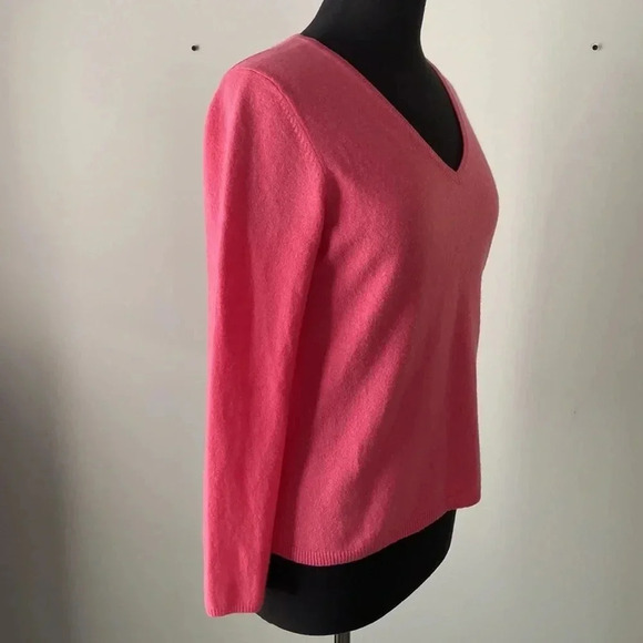 Charter Club |Cashmere V-Neck Sweater - Picture 2 of 6